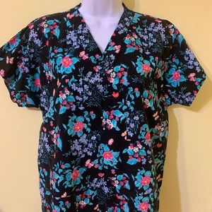 Scrub Top Size small